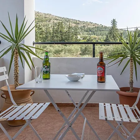 Asteria Not Overlooked, 3 Min Drive To Villa *