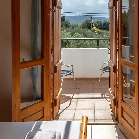 Asteria Not Overlooked, 3 Min Drive To * Chania (Crete)