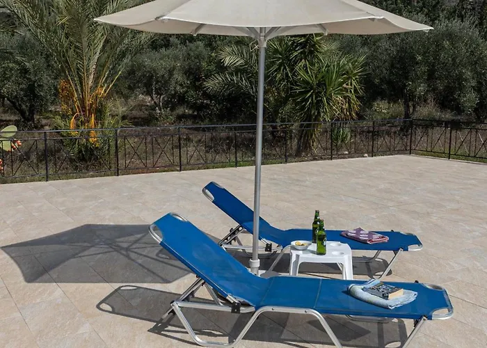 Asteria Not Overlooked, 3 Min Drive To Villa