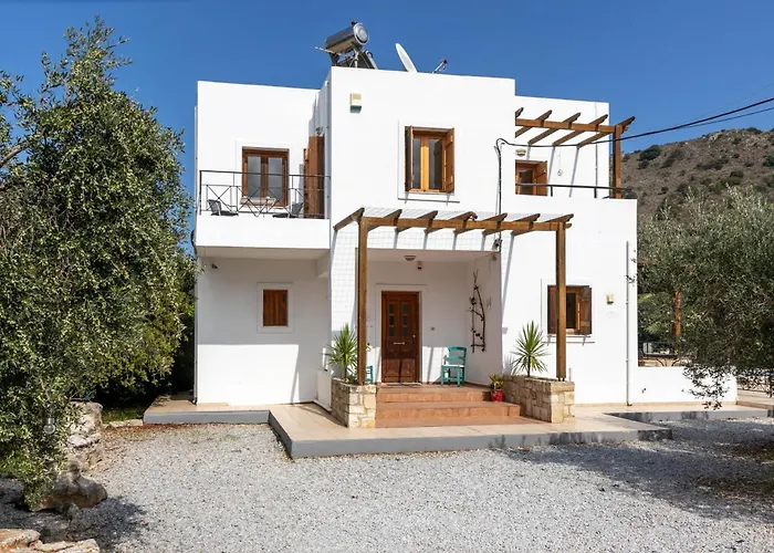 Asteria Not Overlooked, 3 Min Drive To * La Canea