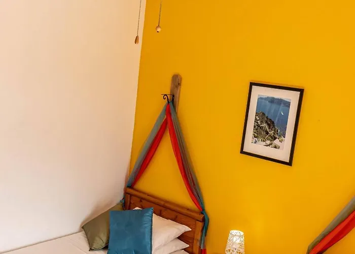 Asteria Not Overlooked, 3 Min Drive To