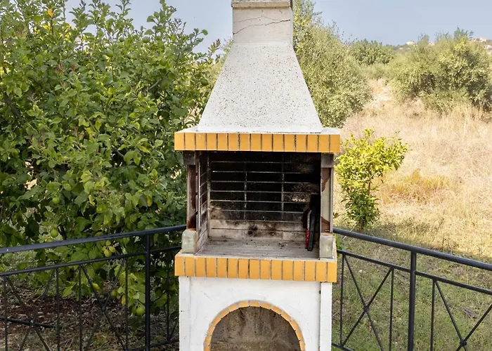 Asteria Not Overlooked, 3 Min Drive To Villa *