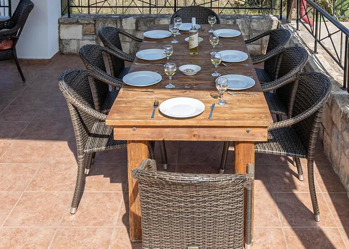 Asteria Not Overlooked, 3 Min Drive To Villa *